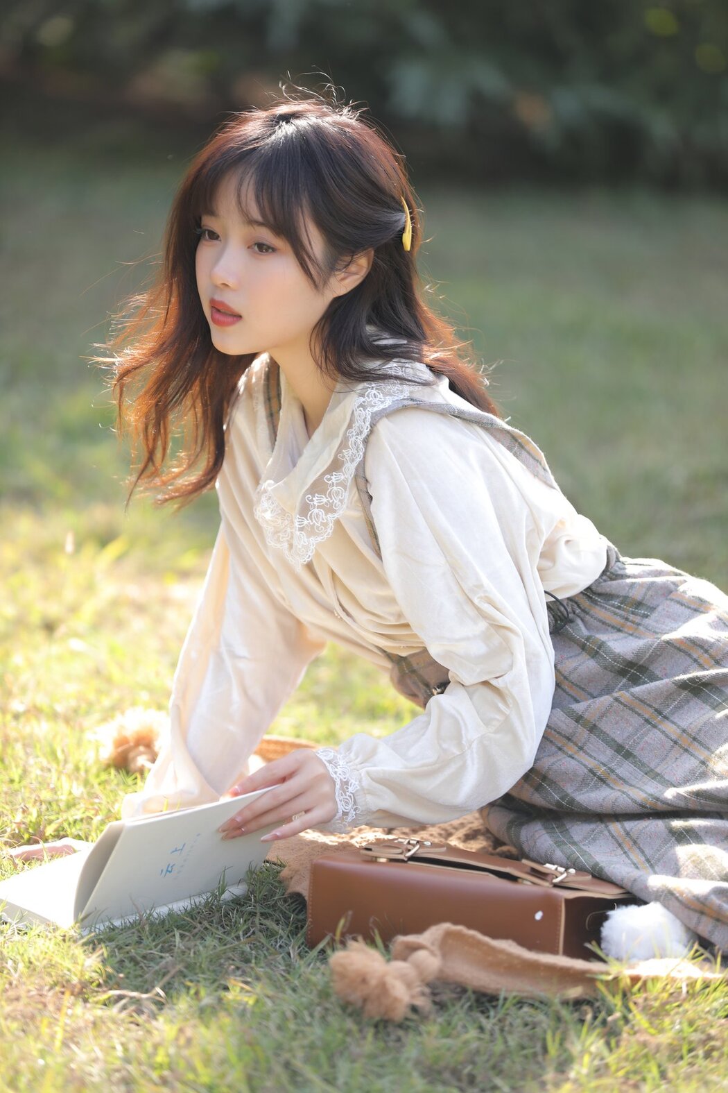 YiTuYu艺图语 Vol.3000 Xiao Wei Ren Er