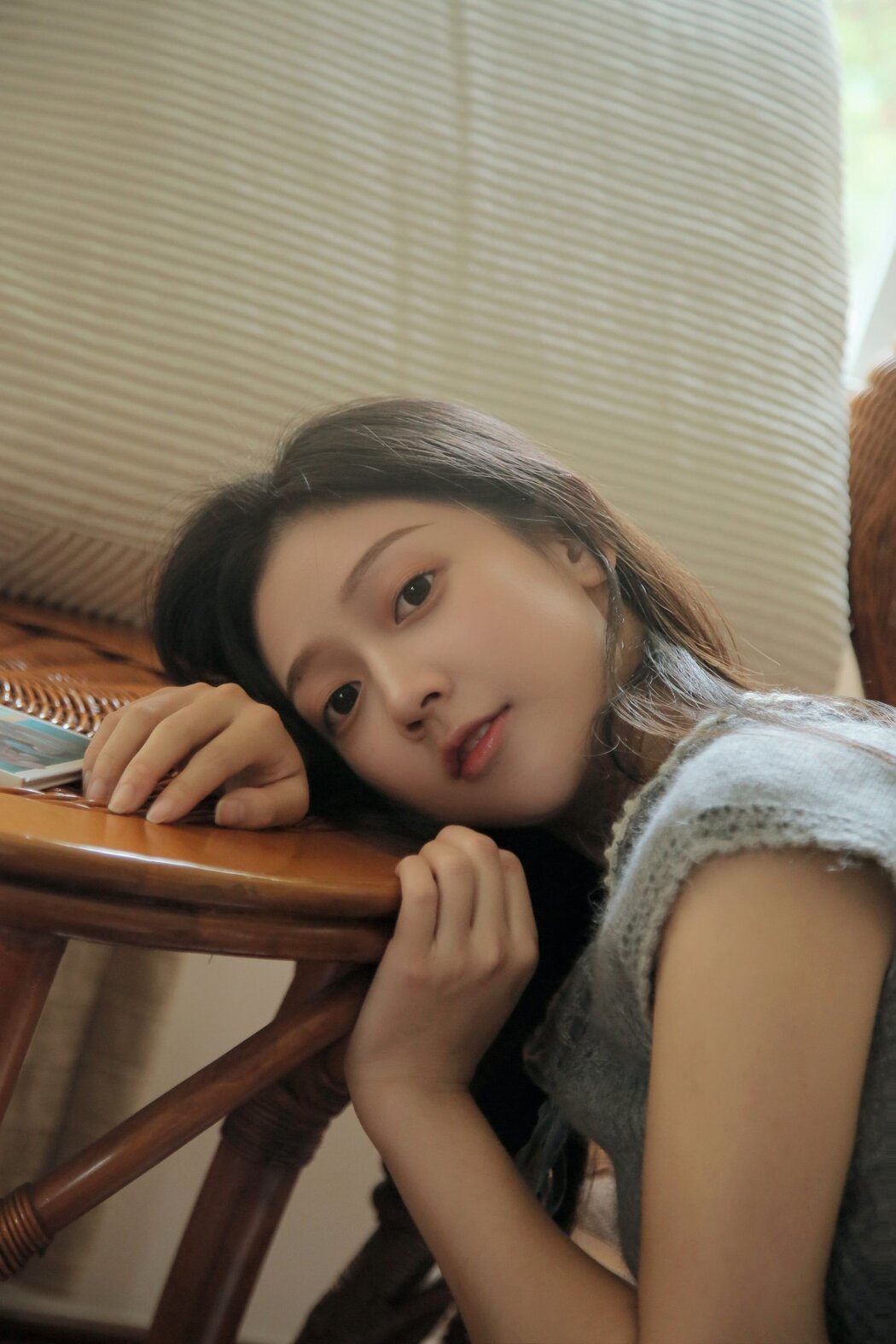 YiTuYu艺图语 Vol.2974 Ke Ai Zhou Zz