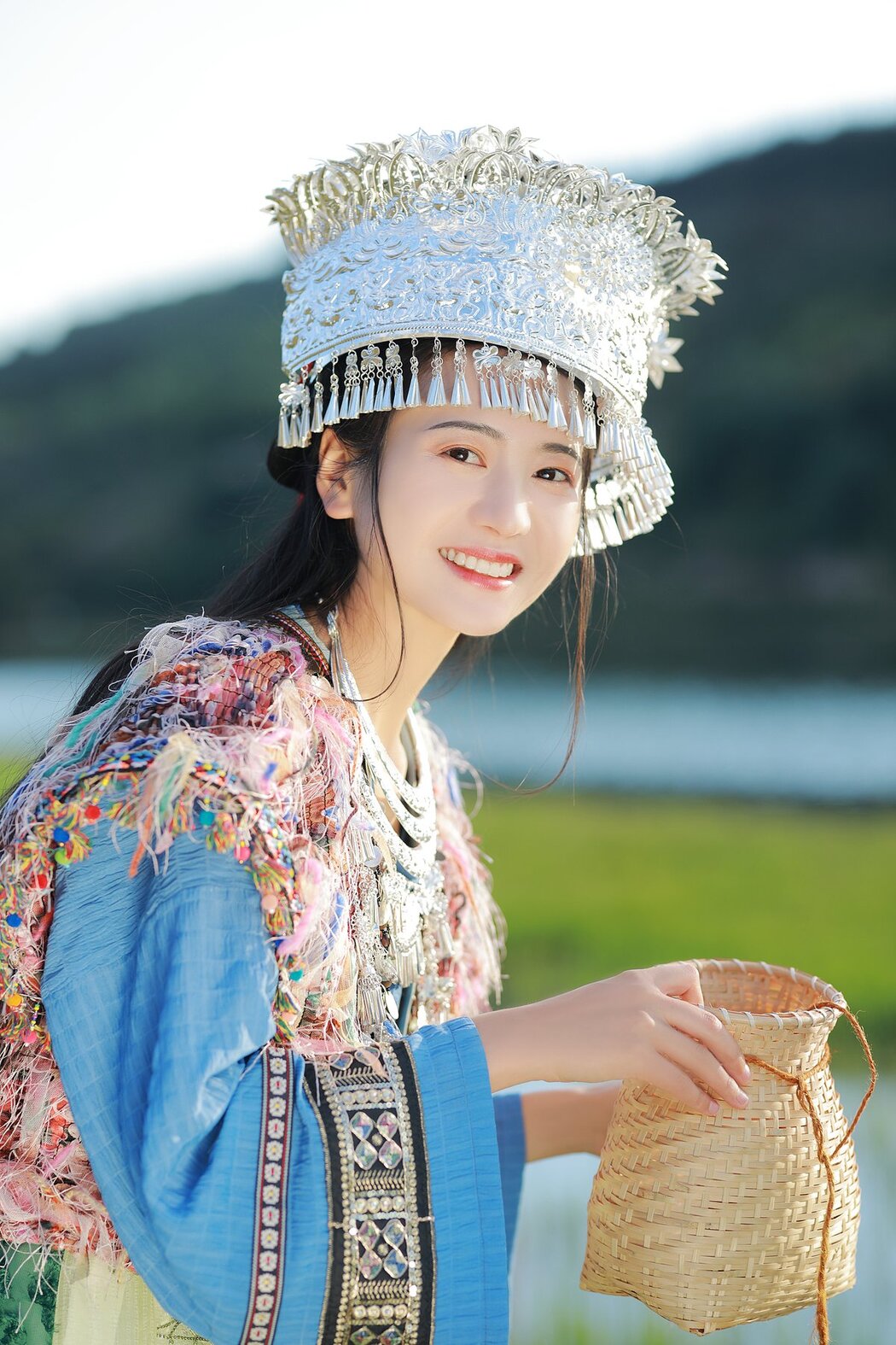 YiTuYu艺图语 Vol.2954 Yu Jin