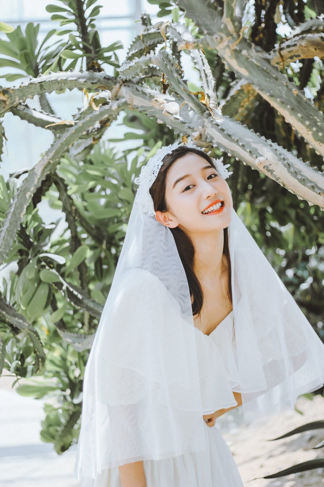 YiTuYu艺图语 Vol.3012 Yi Yi Qi