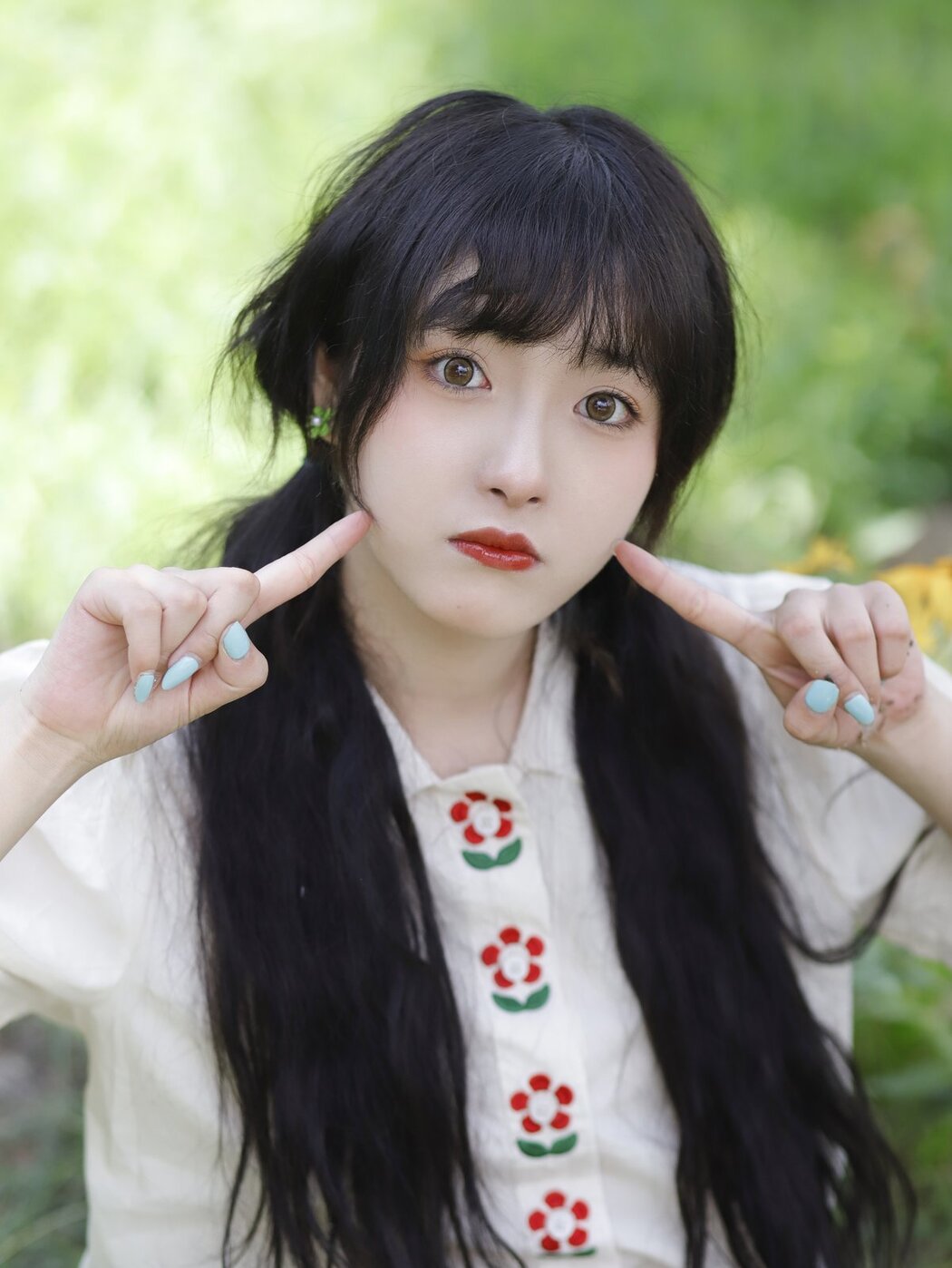 YiTuYu艺图语 Vol.2951 Zha Ji Bing Ke Le