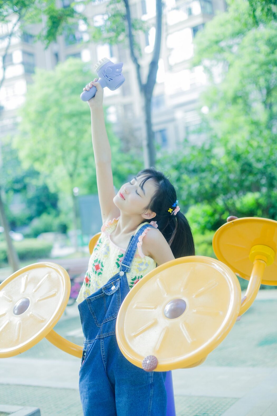 YiTuYu艺图语 Vol.2944 Xiao Yi Mei Mei Cute