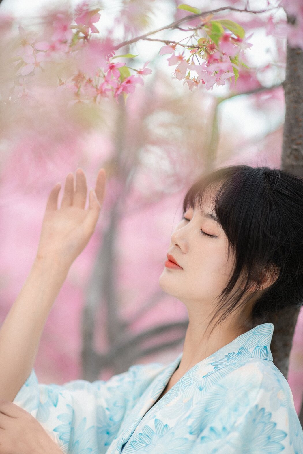 YiTuYu艺图语 Vol.3017 Ai Pai Zhao De Mei Mei