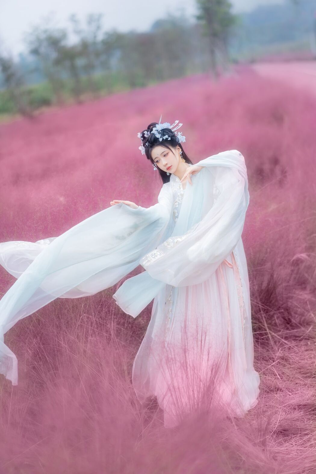 YiTuYu艺图语 Vol.3038 Qi Luo Sheng De Xiao Su Su