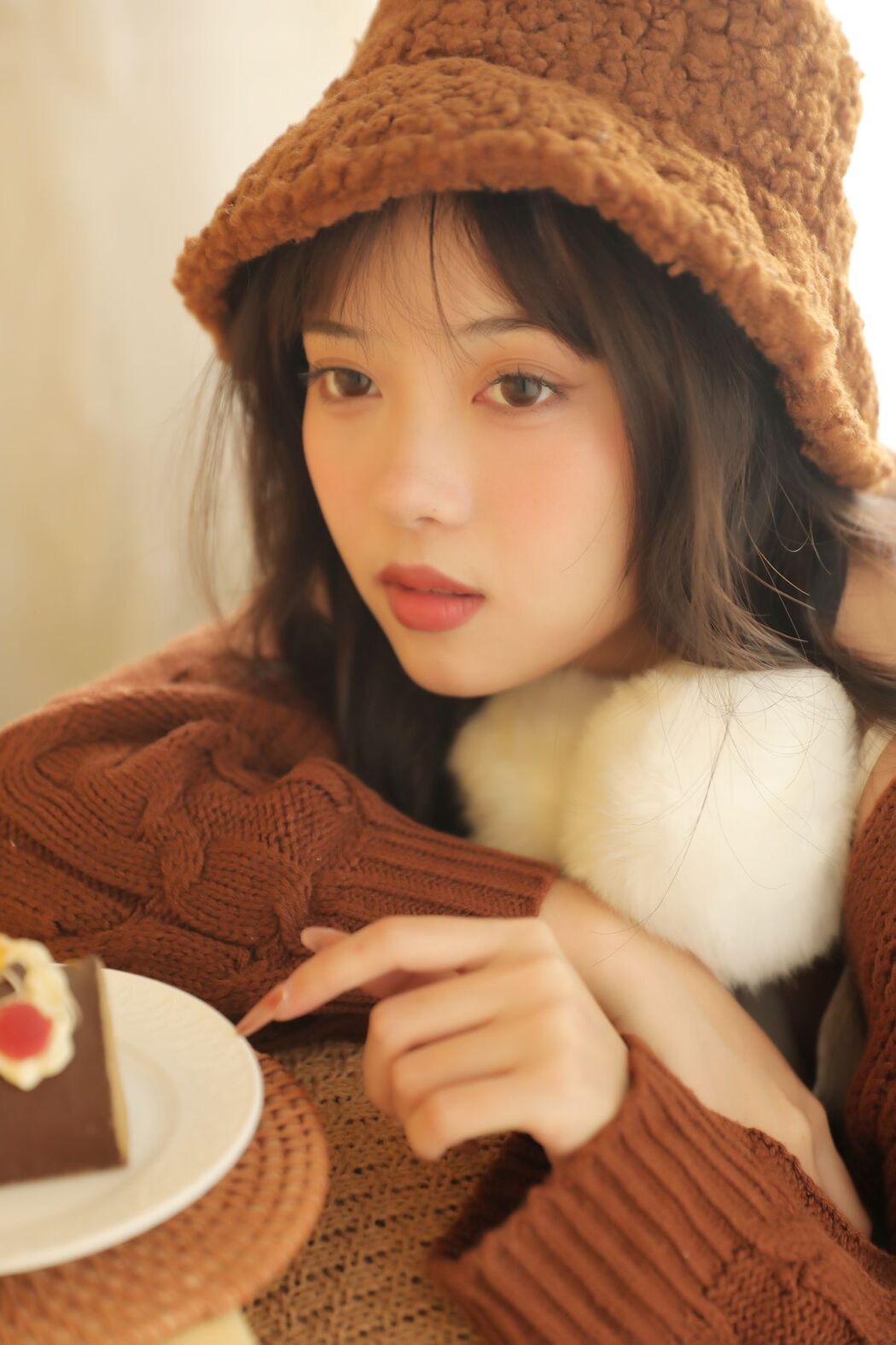 YiTuYu艺图语 Vol.3058 Xiao Wei Ren Er