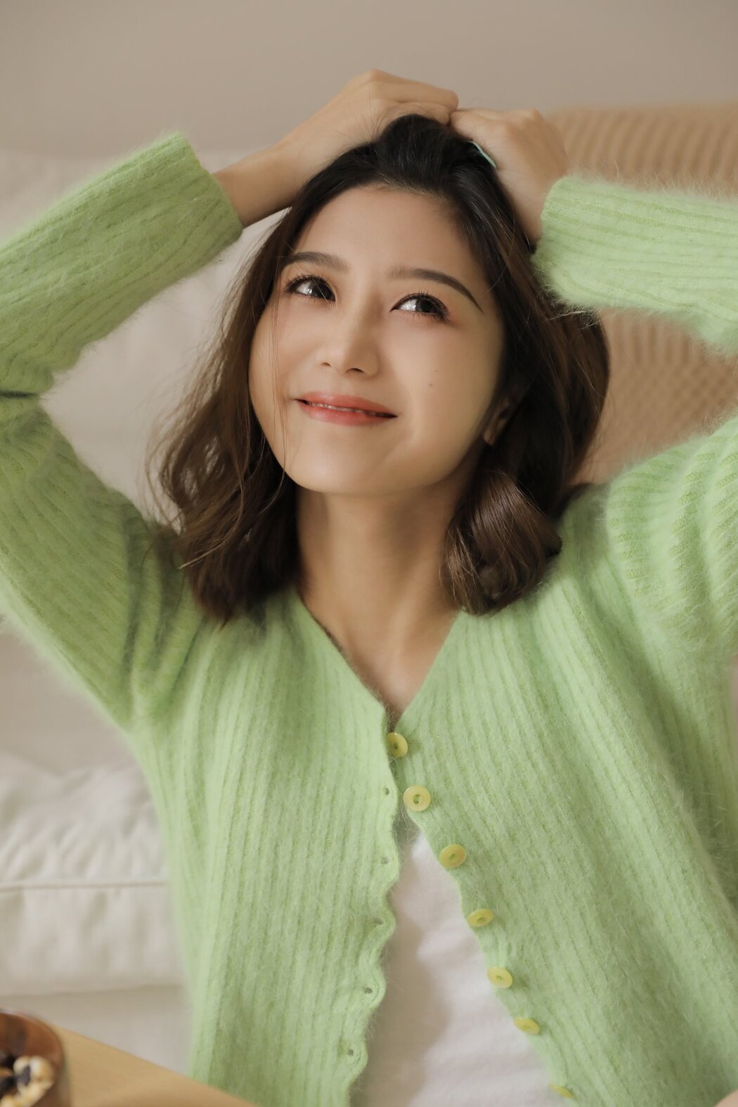 YiTuYu艺图语 Vol.3006 Yi Yi Qi