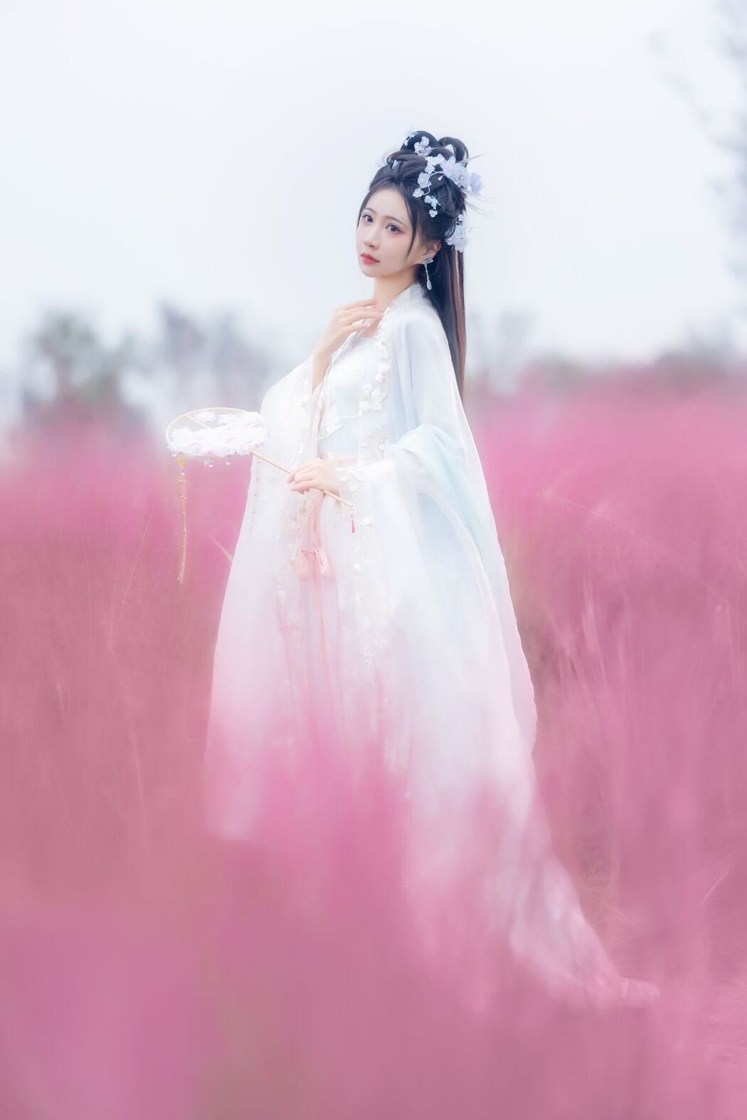 YiTuYu艺图语 Vol.3038 Qi Luo Sheng De Xiao Su Su