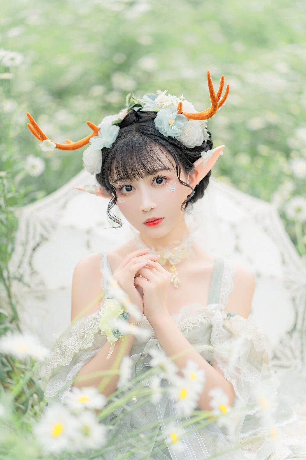 YiTuYu艺图语 Vol.2933 Qi Luo Sheng De Xiao Su Su