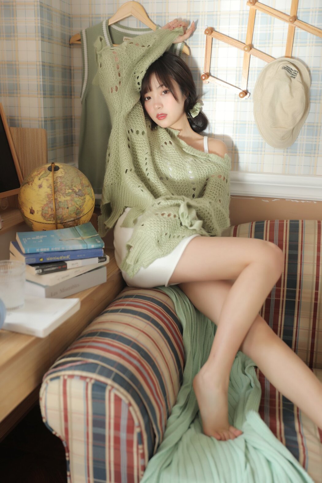 YiTuYu艺图语 Vol.2961 Xiao Wei Ren Er