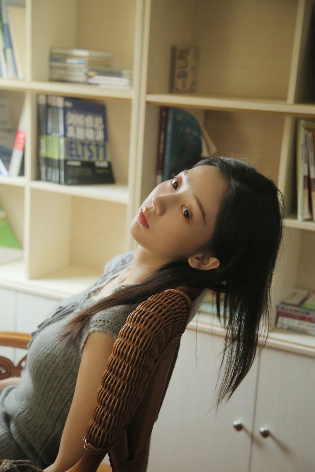 YiTuYu艺图语 Vol.2974 Ke Ai Zhou Zz