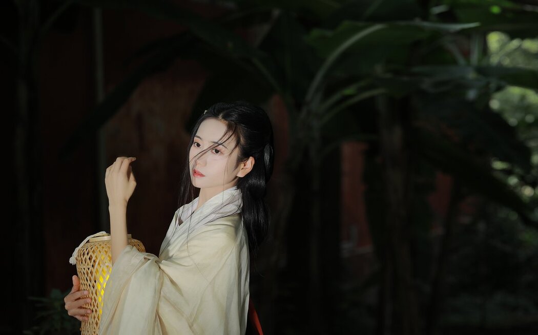 YiTuYu艺图语 Vol.2959 Yu Jin