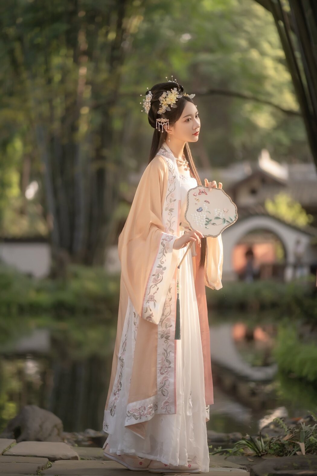 YiTuYu艺图语 Vol.2950 Qi Luo Sheng De Xiao Su Su