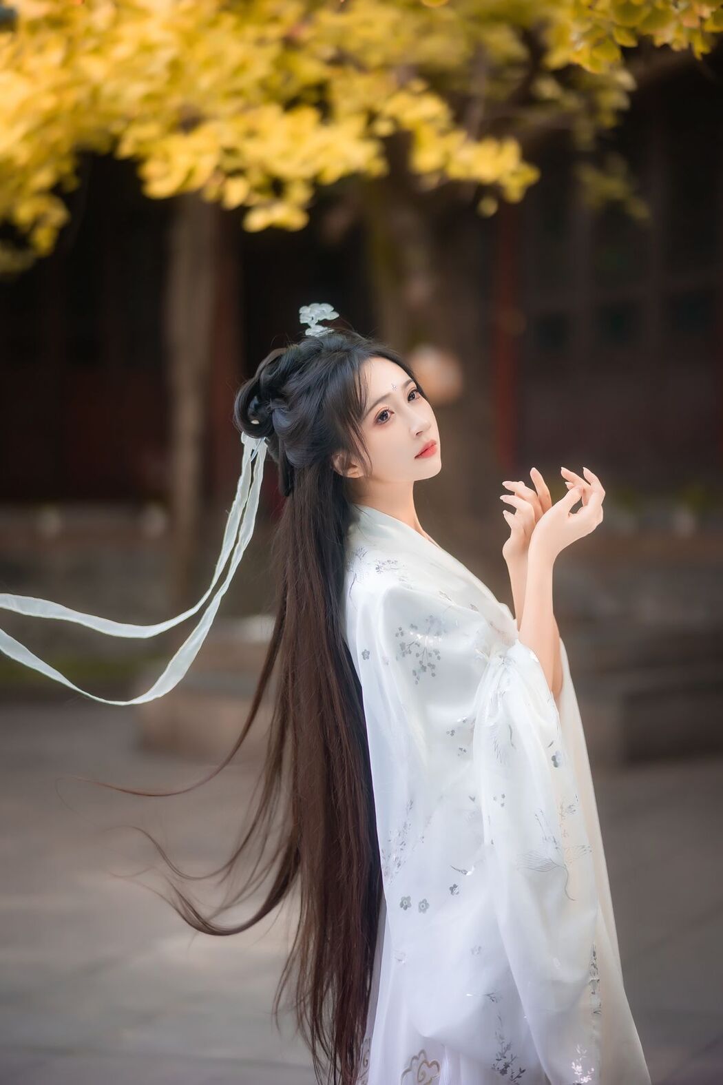 YiTuYu艺图语 Vol.3043 Qi Luo Sheng De Xiao Su Su