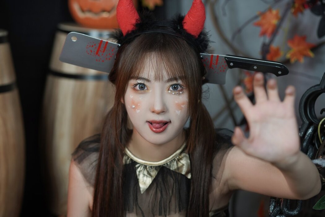 YiTuYu艺图语 Vol.2965 Zha Ji Bing Ke Le