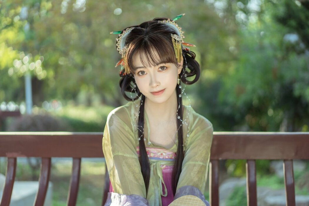 YiTuYu艺图语 Vol.3004 Bai Bian Xiao Ying