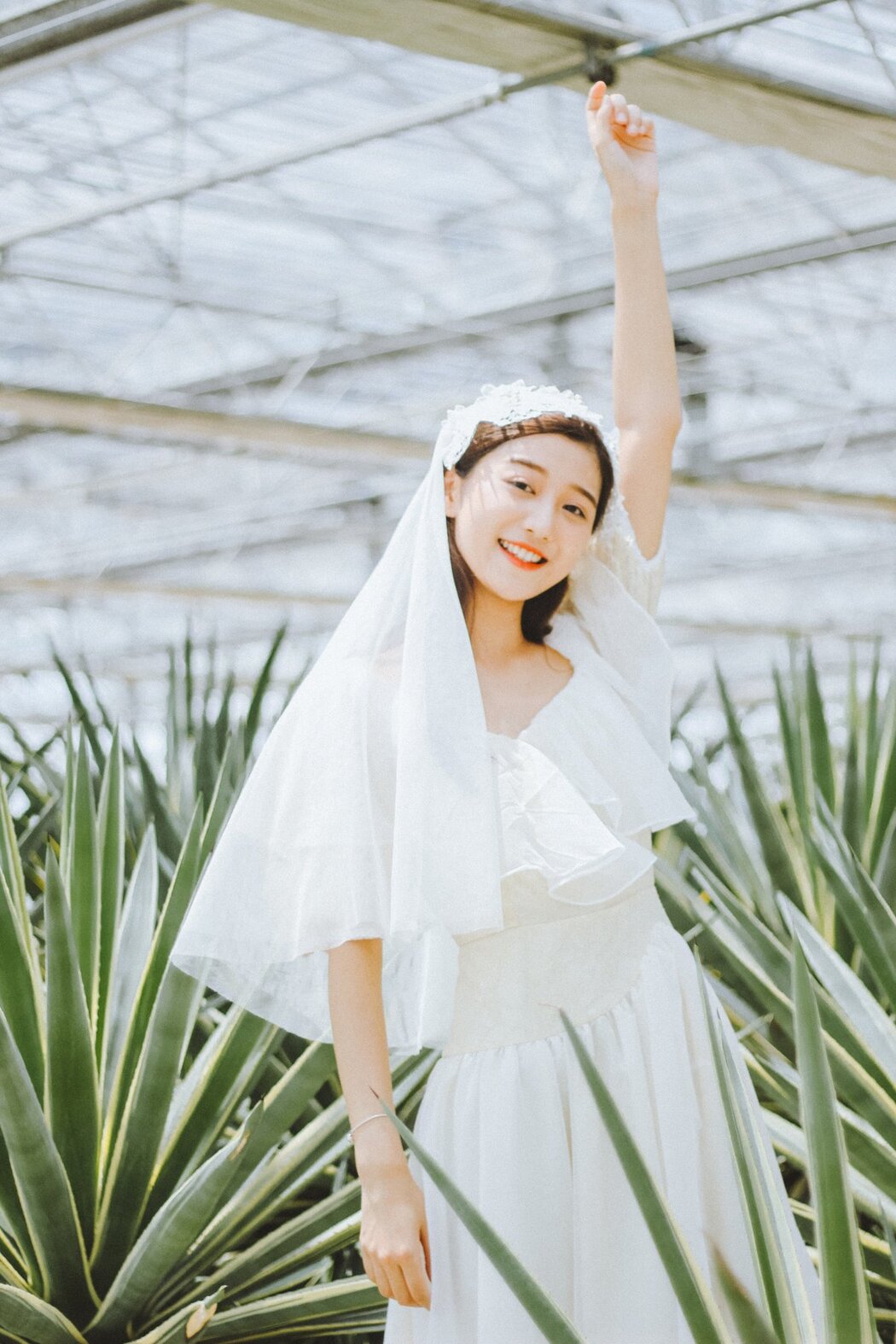 YiTuYu艺图语 Vol.3012 Yi Yi Qi