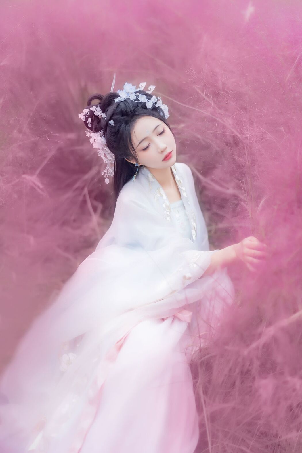 YiTuYu艺图语 Vol.3038 Qi Luo Sheng De Xiao Su Su