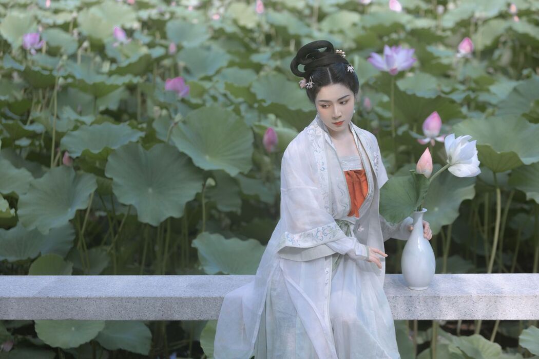 YiTuYu艺图语 Vol.3034 Zhou Xi Tong