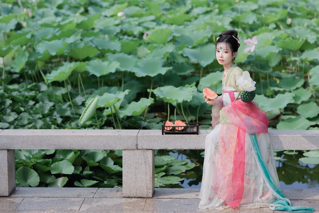 YiTuYu艺图语 Vol.3018 Dang Nian Jiang Jin Yue
