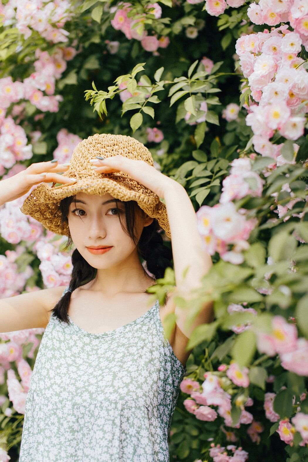 YiTuYu艺图语 Vol.2925 Jiu Yue