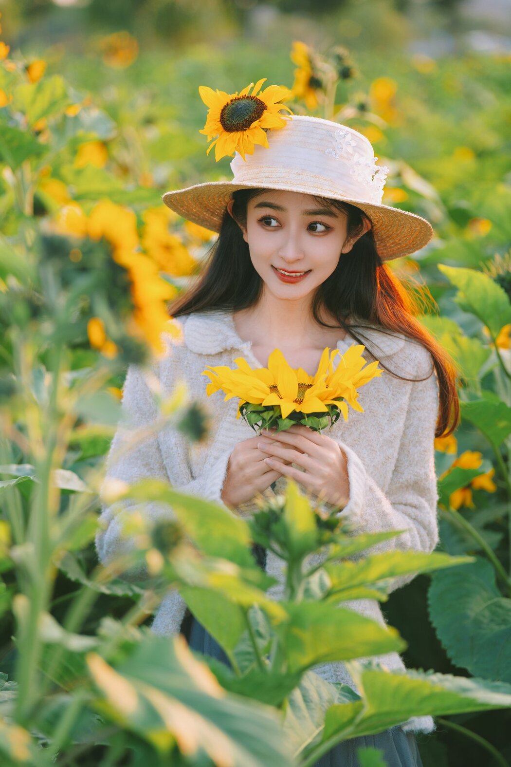 YiTuYu艺图语 Vol.2992 Xiao Ze