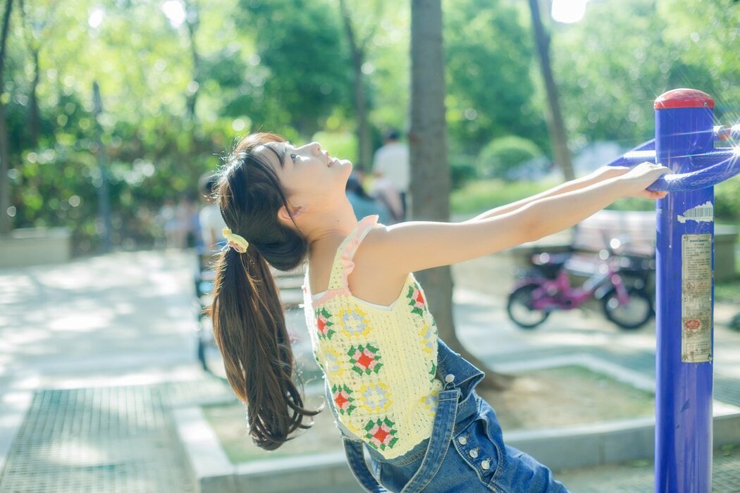 YiTuYu艺图语 Vol.2944 Xiao Yi Mei Mei Cute