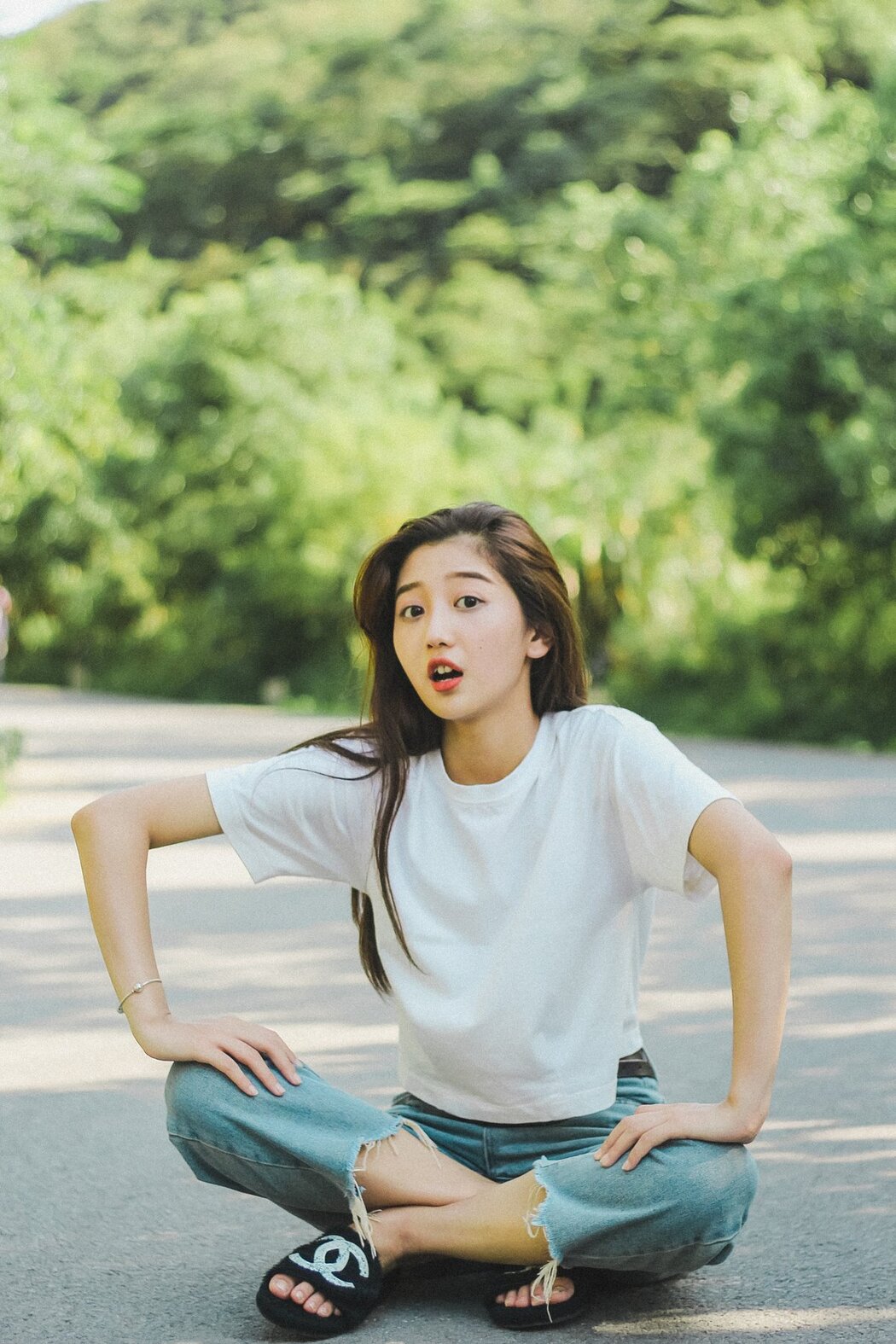 YiTuYu艺图语 Vol.2968 Yi Yi Qi