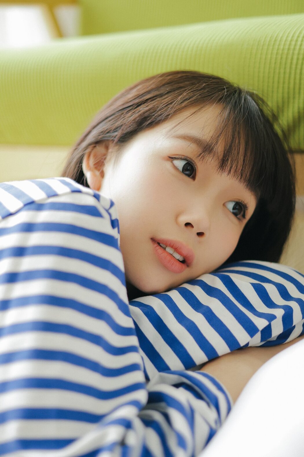 YiTuYu艺图语 Vol.2988 Xiao Bing Gan