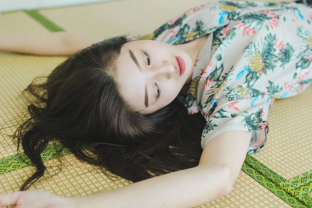 YiTuYu艺图语 Vol.2975 Yi Yi Qi