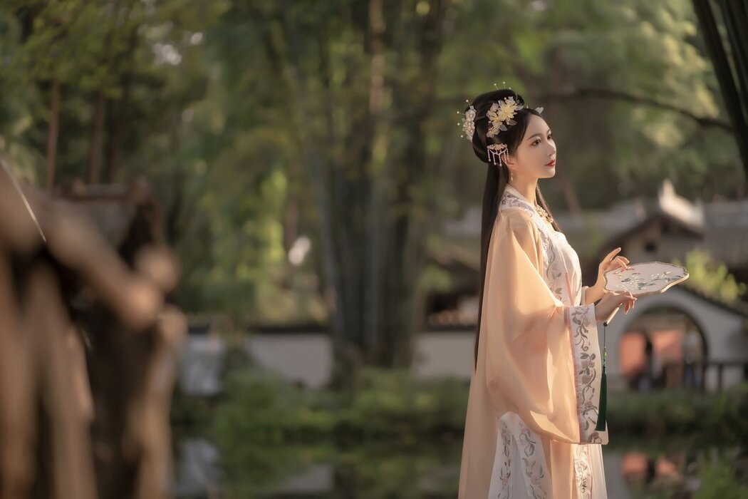 YiTuYu艺图语 Vol.2950 Qi Luo Sheng De Xiao Su Su
