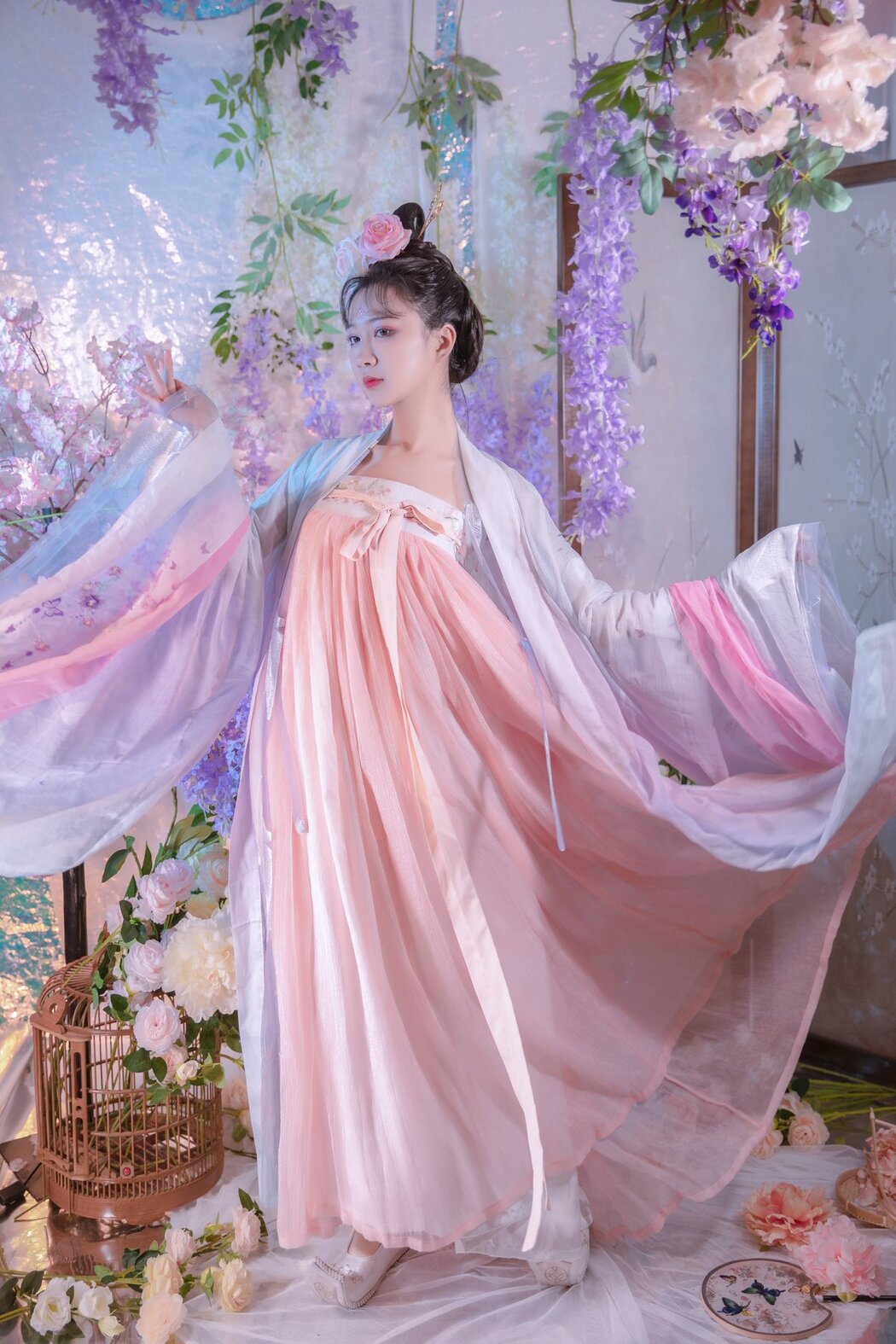 YiTuYu艺图语 Vol.2928 Qi Luo Sheng De Xiao Su Su