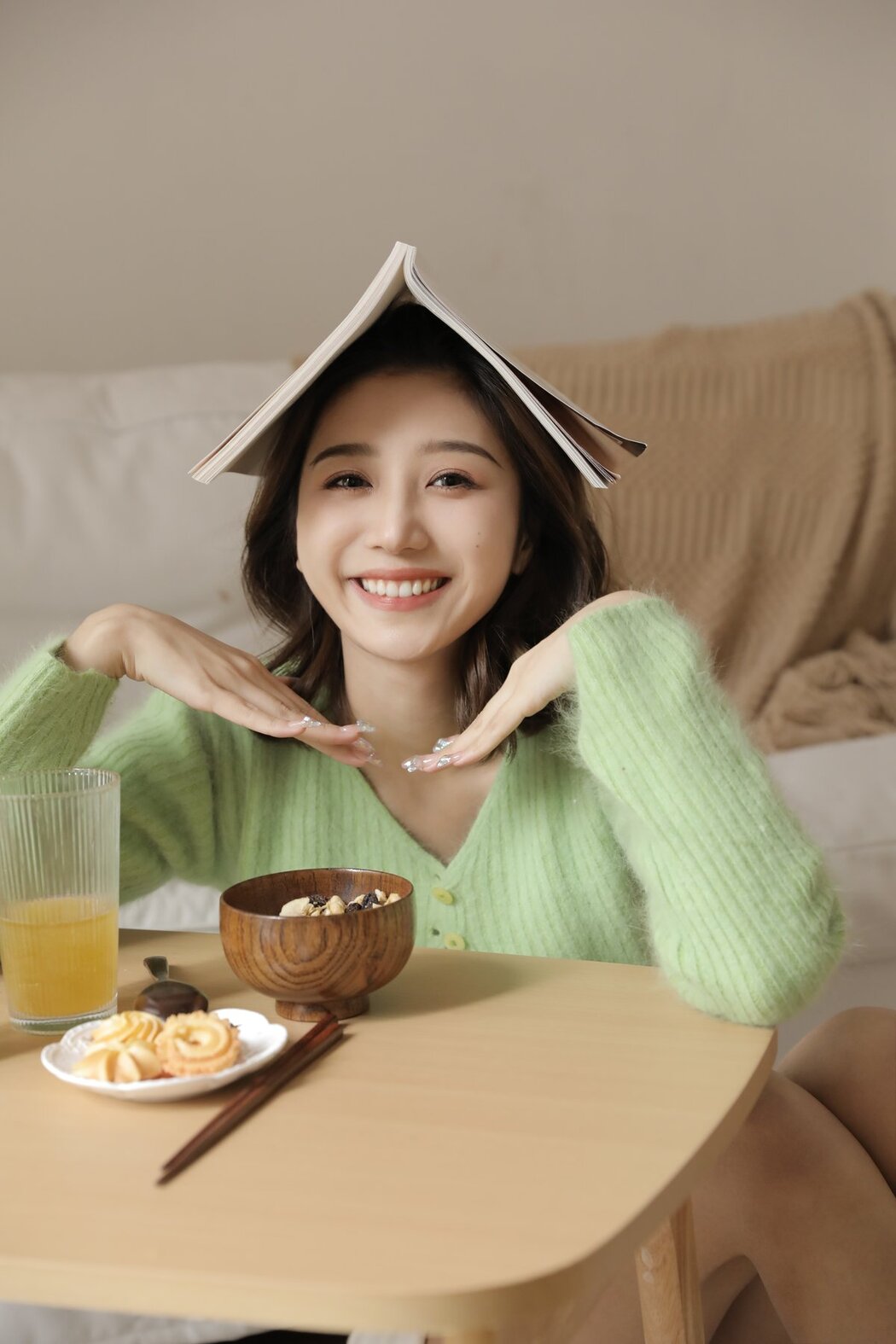 YiTuYu艺图语 Vol.3006 Yi Yi Qi
