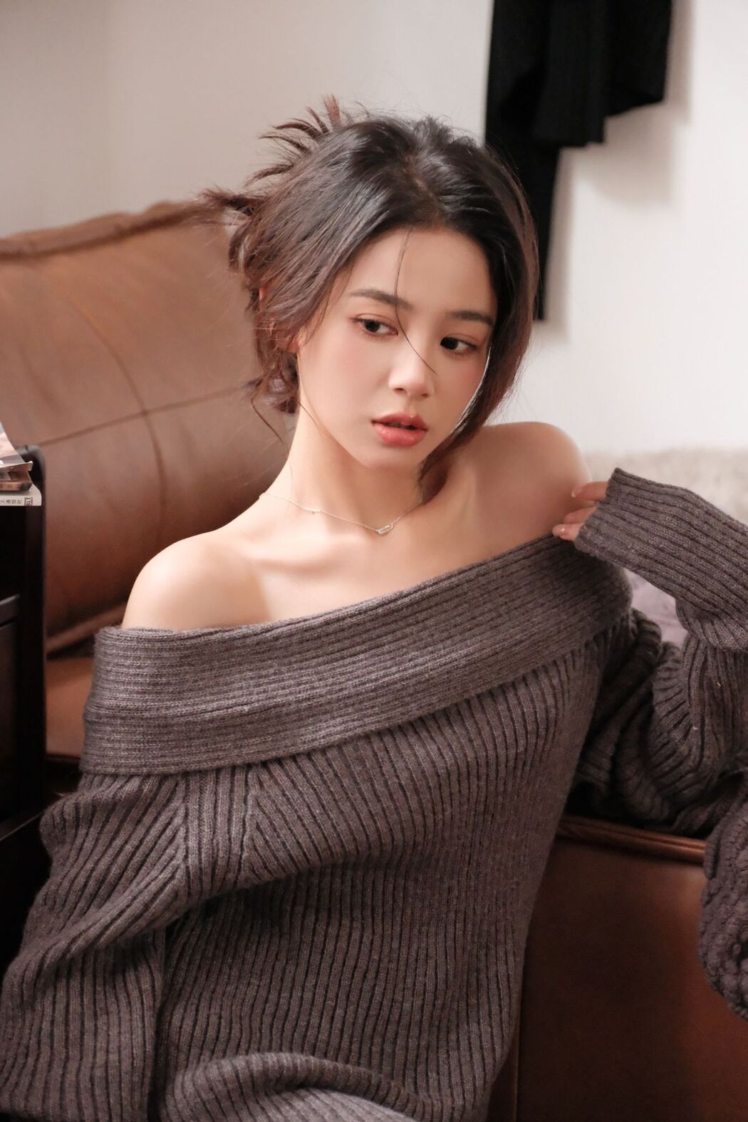 YiTuYu艺图语 Vol.3045 Guang Tou Qiang