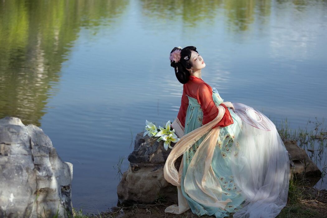 YiTuYu艺图语 Vol.3061 Li Li
