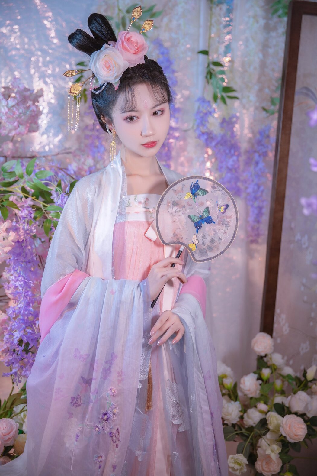 YiTuYu艺图语 Vol.2928 Qi Luo Sheng De Xiao Su Su