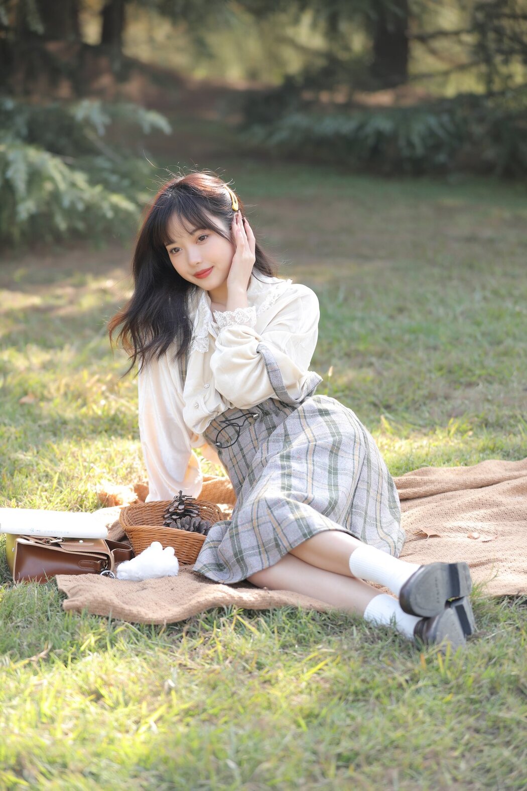 YiTuYu艺图语 Vol.3000 Xiao Wei Ren Er