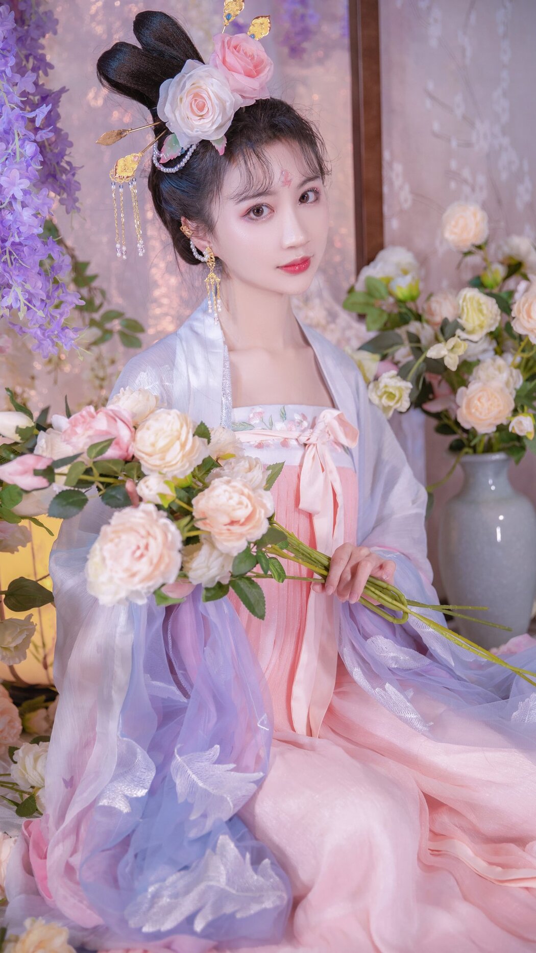 YiTuYu艺图语 Vol.2928 Qi Luo Sheng De Xiao Su Su