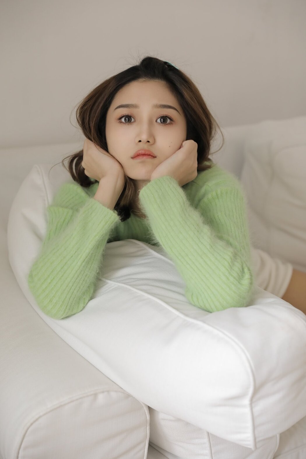 YiTuYu艺图语 Vol.3006 Yi Yi Qi