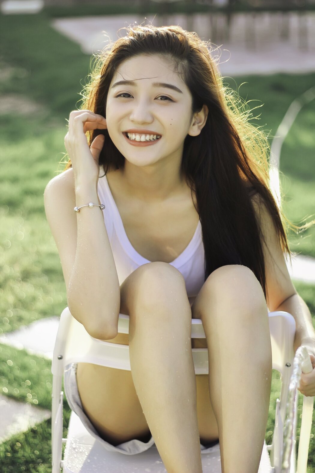 YiTuYu艺图语 Vol.3001 Yi Yi Qi