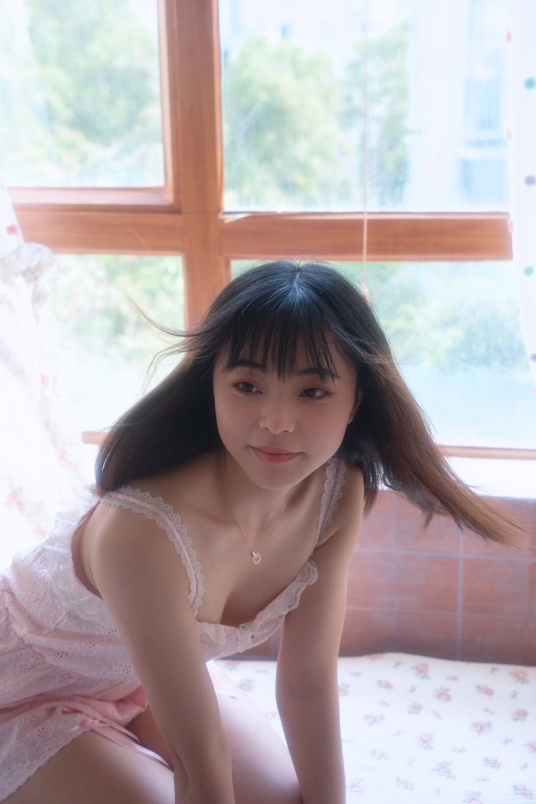 YiTuYu艺图语 Vol.2973 Sylvia595