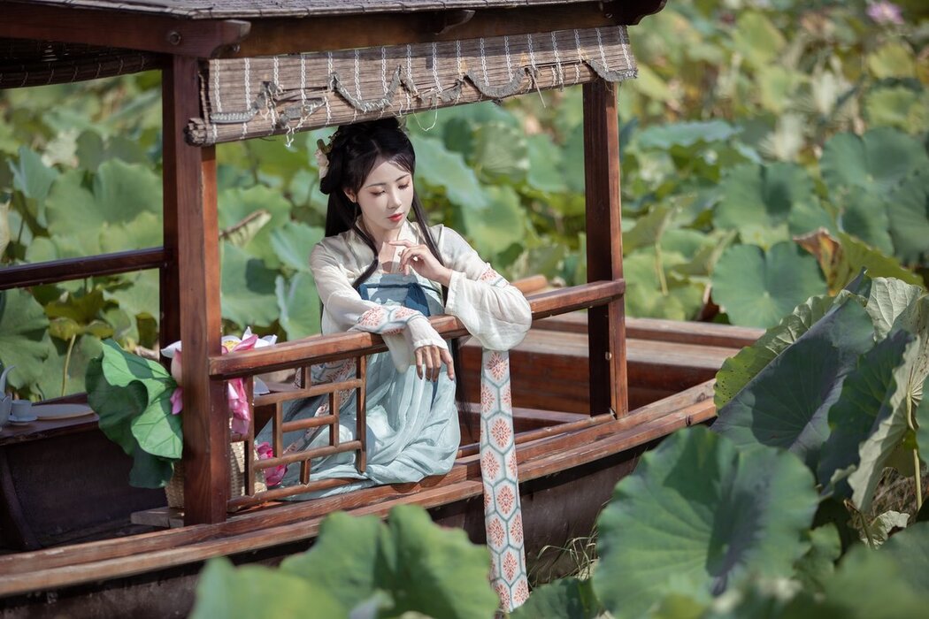 YiTuYu艺图语 Vol.2980 Suan La Fen
