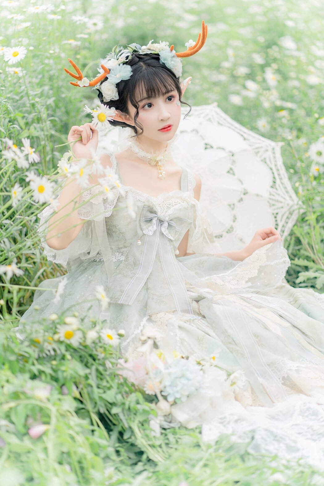 YiTuYu艺图语 Vol.2933 Qi Luo Sheng De Xiao Su Su