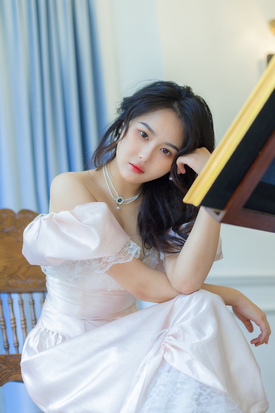 YiTuYu艺图语 Vol.2958 Ya Ya Pao Fu