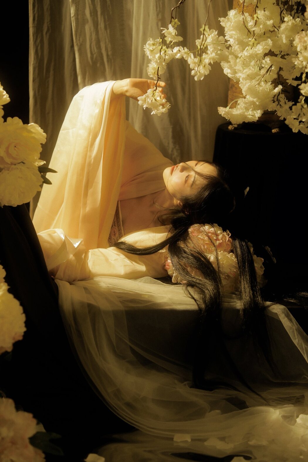 YiTuYu艺图语 Vol.2984 Yang Yang
