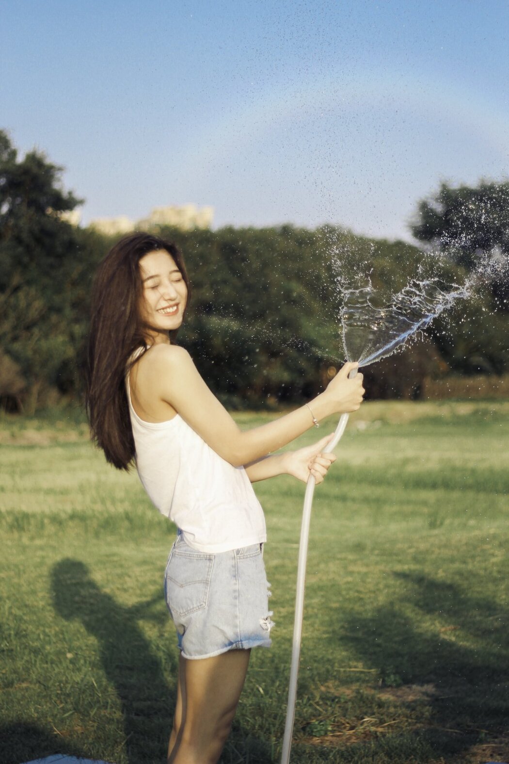YiTuYu艺图语 Vol.3001 Yi Yi Qi