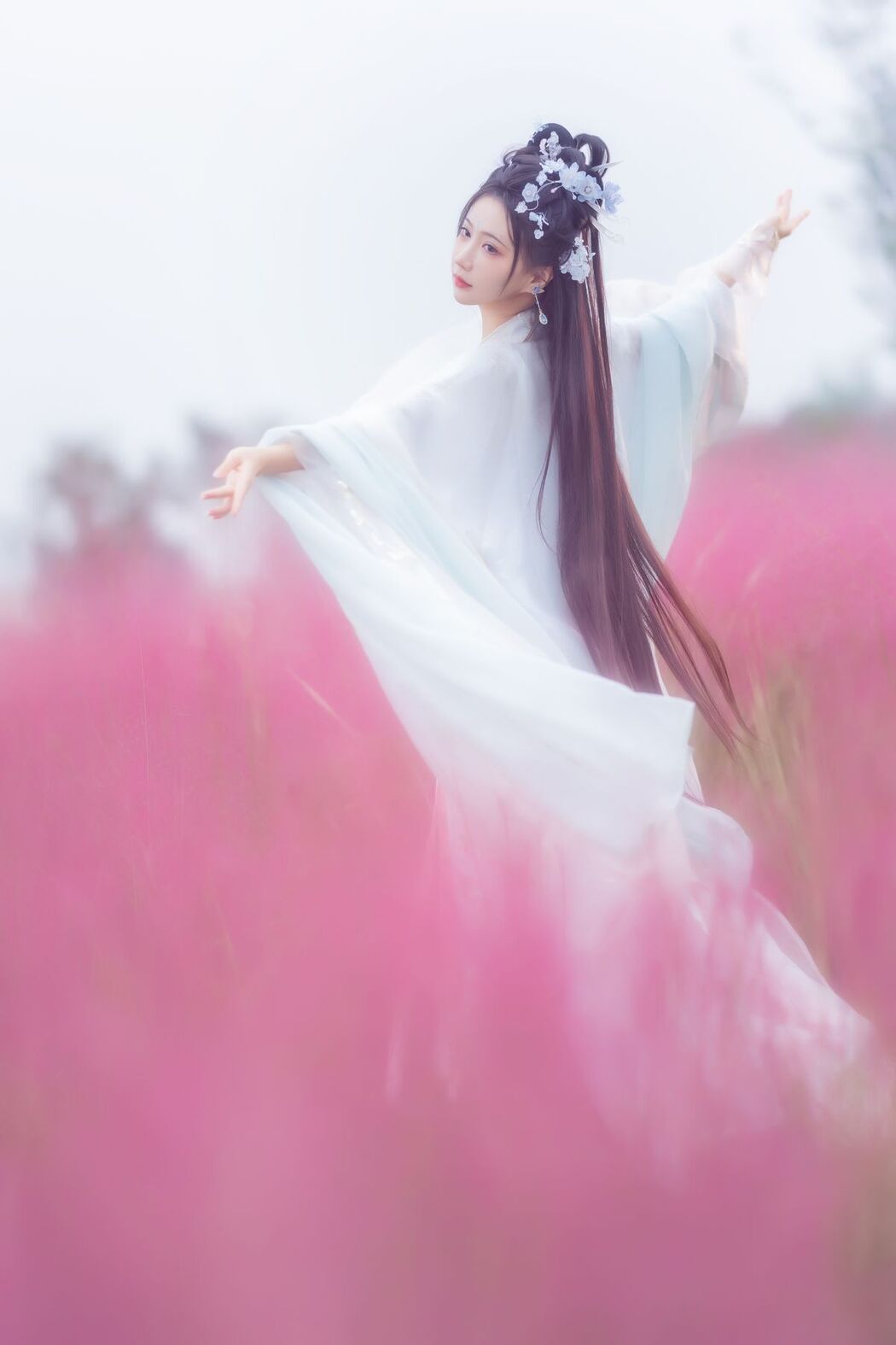YiTuYu艺图语 Vol.3038 Qi Luo Sheng De Xiao Su Su