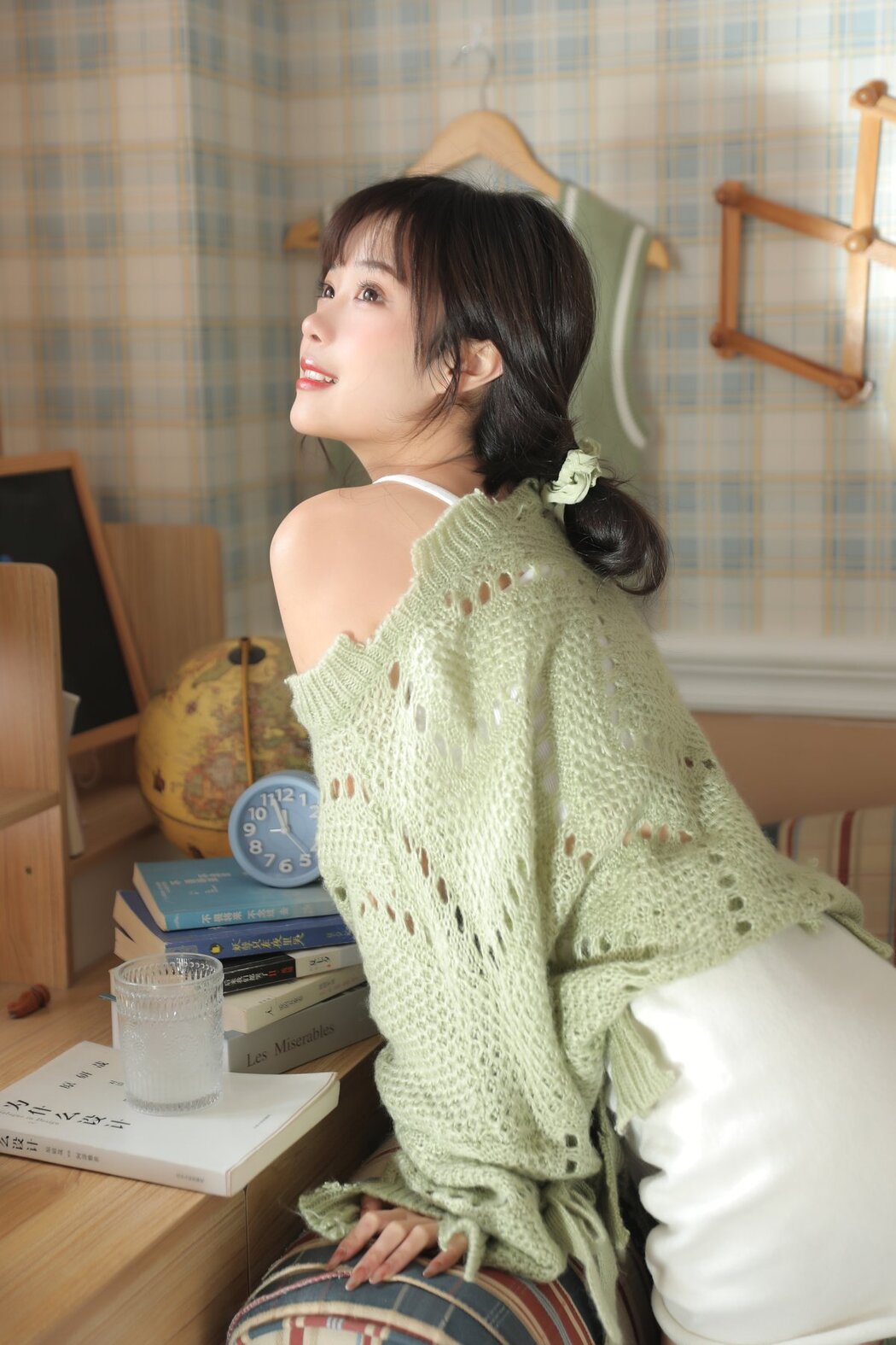 YiTuYu艺图语 Vol.2961 Xiao Wei Ren Er