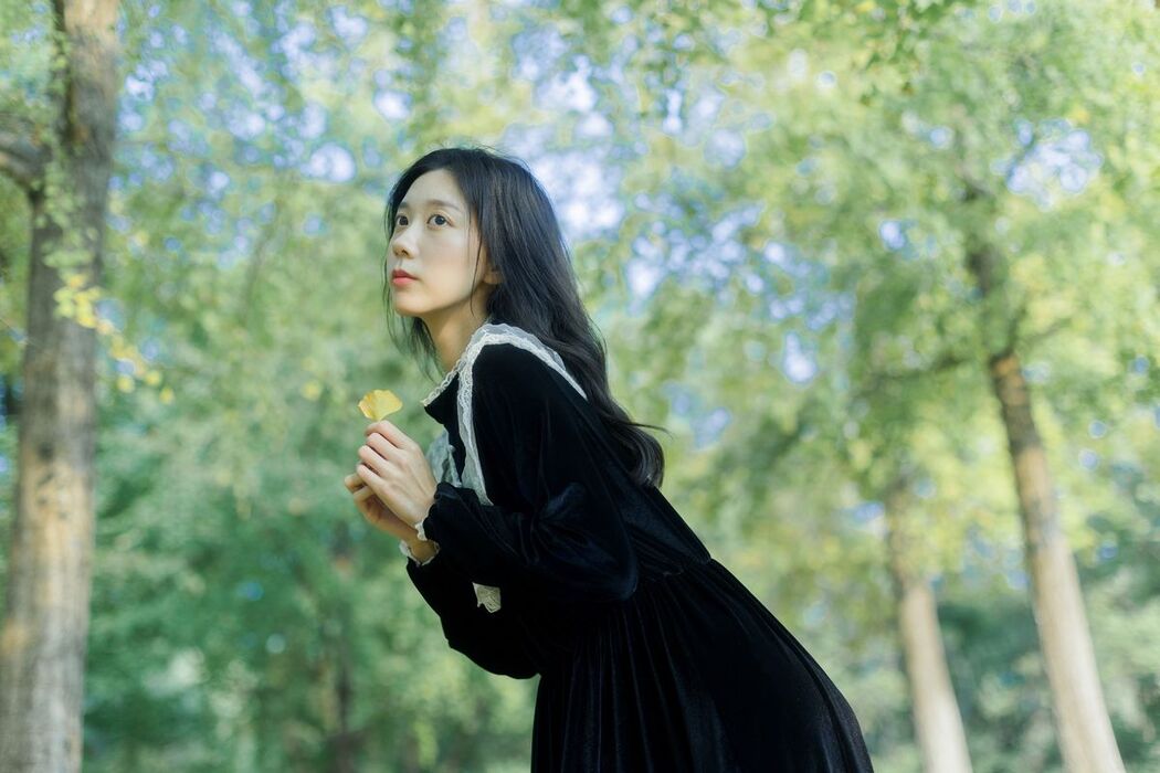 YiTuYu艺图语 Vol.3053 Si Mao Shao Nu