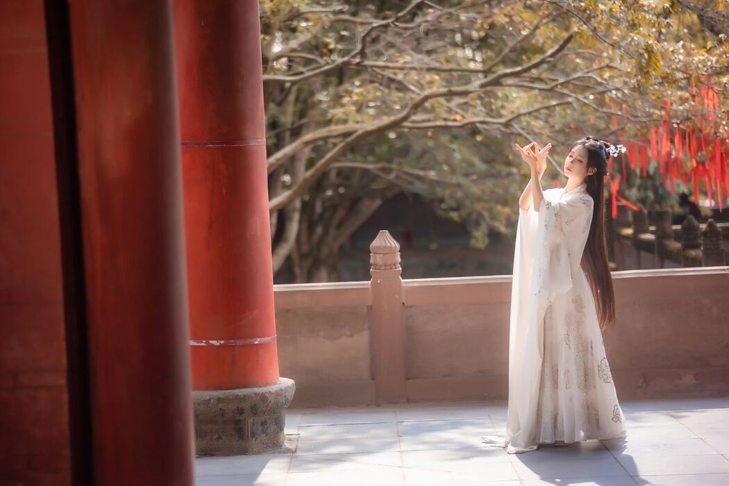 YiTuYu艺图语 Vol.3043 Qi Luo Sheng De Xiao Su Su