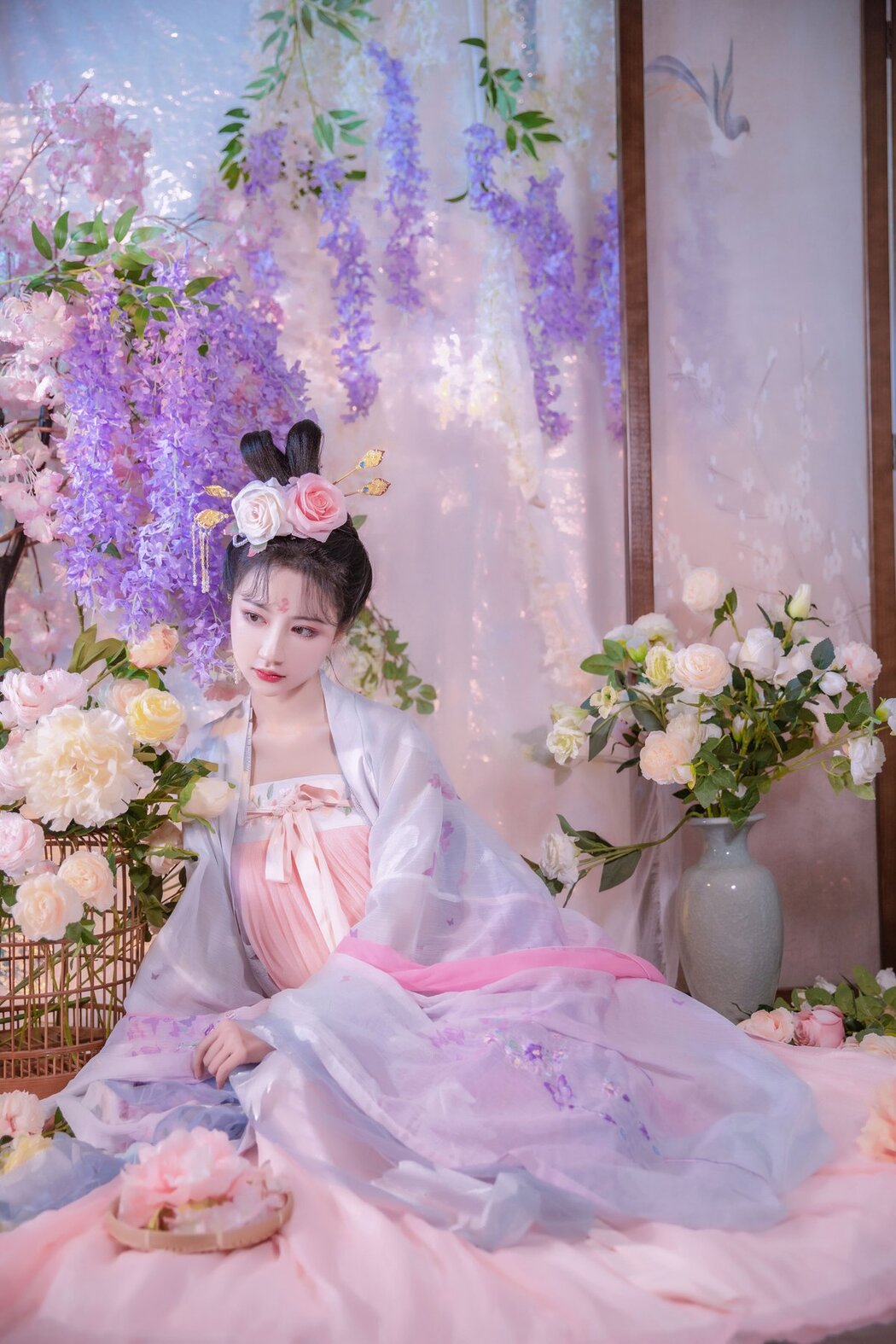 YiTuYu艺图语 Vol.2928 Qi Luo Sheng De Xiao Su Su
